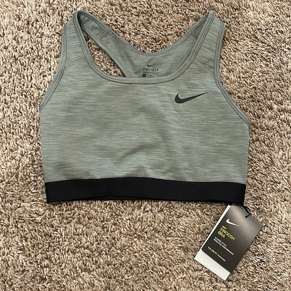 Nike Dri-Fit Sports Bra - Picture 1 of 3